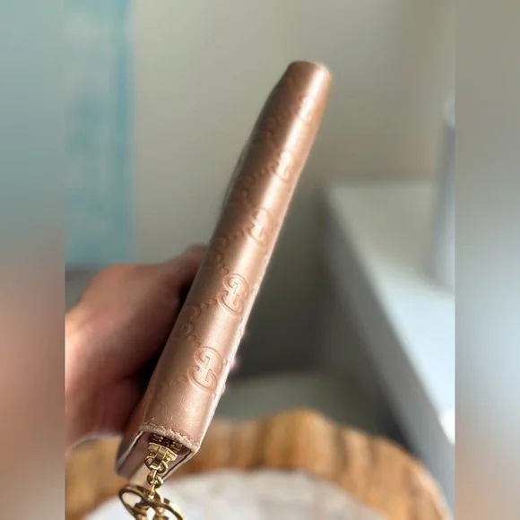 Gucci Metallic Zip-Around Leather Wallet - Picture 3 of 13